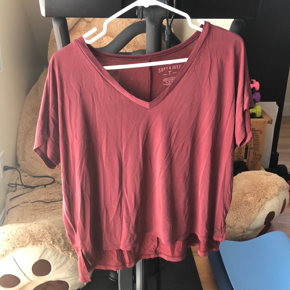American Eagle Soft & Sexy Maroon Tee